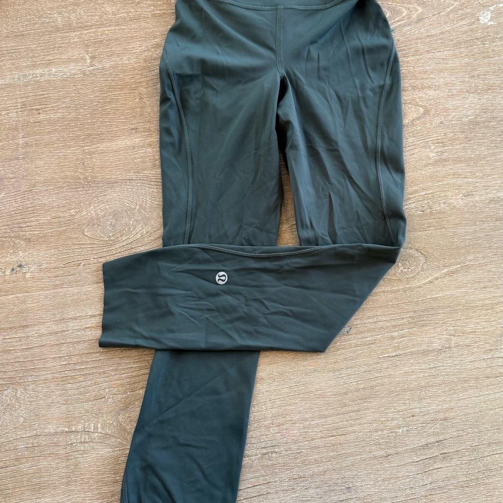 Lululemon 21” Crop High Rise Green Athletic Leggings